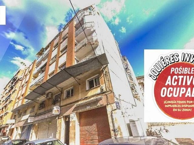Piso en venta en calle De Manresa, Terrassa, de 65 m² 2 habitaciones por 104.113