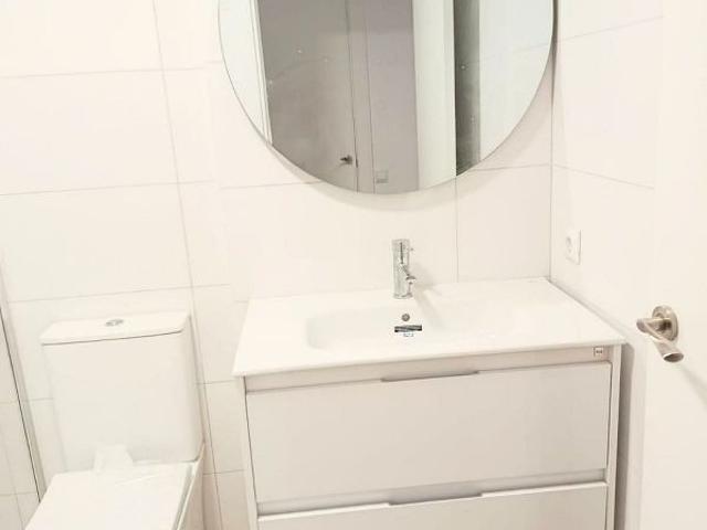 Piso en venta en calle De Manuel de Falla, Salt, de 64 m² 2 habitaciones por 178.000