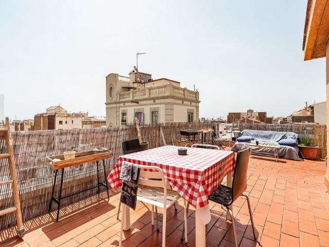 Piso en venta en calle De Martí, Barcelona, de 51 m² 1 habitación por 255.000