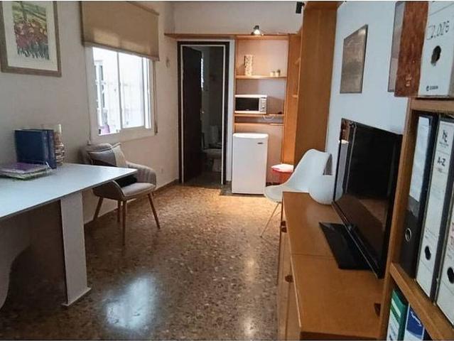 Piso en venta en calle De Mejía Lequerica, Barcelona, de 21 m² 1 habitación por 137.000