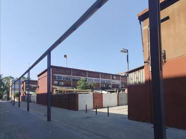 Piso en venta en calle De Messina, Barcelona, de 58 m² 2 habitaciones por 120.000