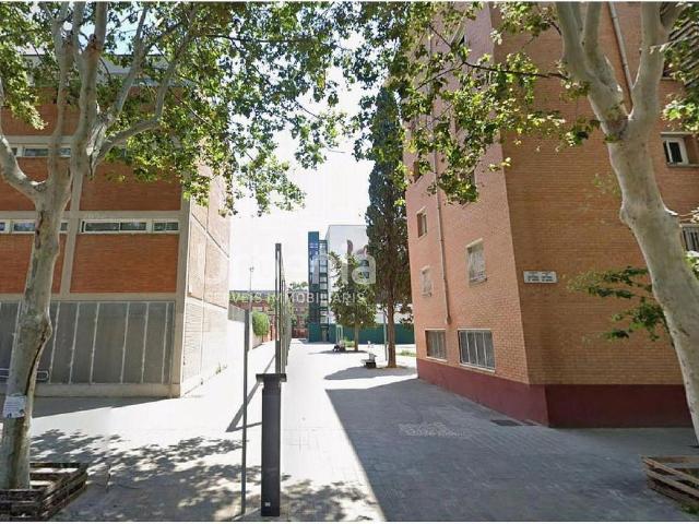 Piso en venta en calle De Messina, Barcelona, de 59 m² 2 habitaciones por 125.000