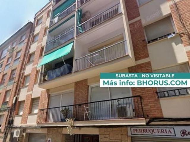Piso en venta en calle De Milà i Fontanals, Rubí, de 64 m² 3 habitaciones por 11.000