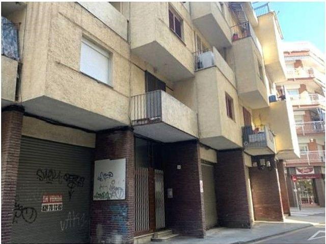 Piso en venta en calle De Monturiol, Calella, de 88 m² 3 habitaciones por 123.000