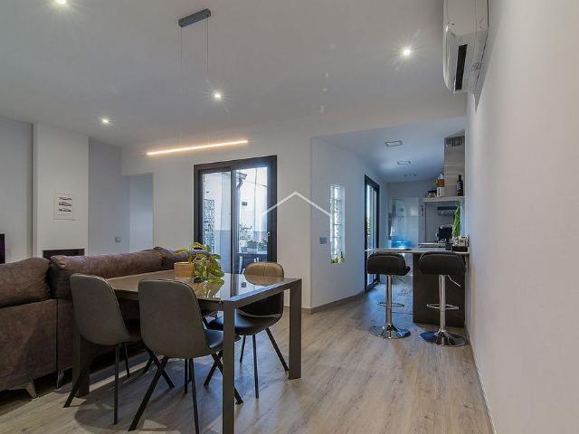 Piso en venta en calle De Montserrat, Badalona, de 94 m² 3 habitaciones por 350.000