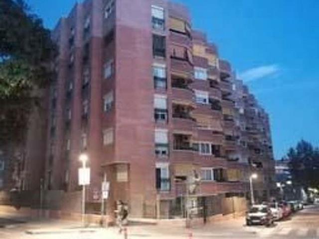 Piso en venta en calle De Mossèn Jacint Verdaguer, Premià de Mar, de 145 m² 4 habitaciones por 370.000