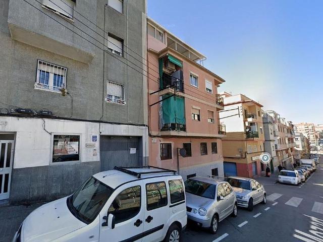 Piso en venta en calle De Mozart, Santa Coloma de Gramanet, de 21 m² 1 habitación por 62.650