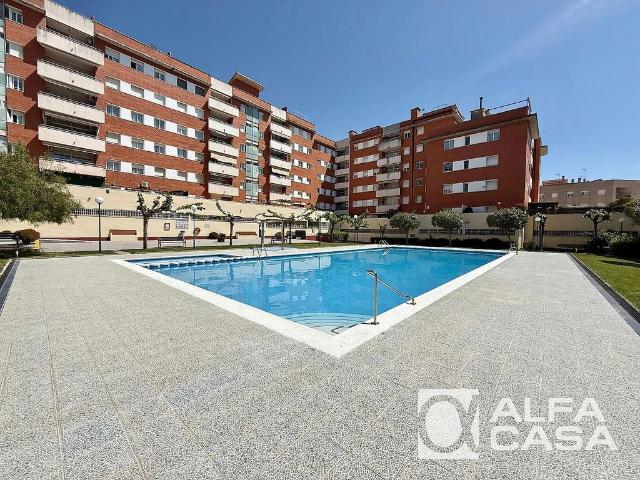 Piso en venta en calle De Narcís Macià i Domènech, Lloret de Mar, de 91 m² 3 habitaciones por 295.000