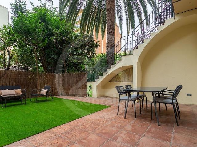 Piso en venta en calle De Nil Fabra, Barcelona, de 80 m² 1 habitación por 575.000