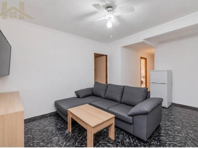 Piso en venta en Calle de Abastos