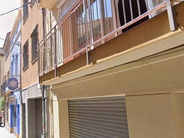 Piso en venta en calle De Batlle, Calella, de 91 m² 4 habitaciones por 130.000