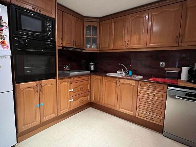 Piso en venta en calle De Begoña, Sabadell, de 114 m² 4 habitaciones por 189.900