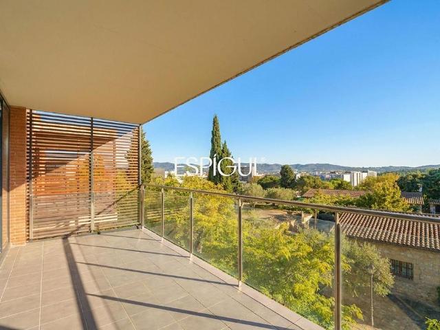 Piso en venta en calle De Benet Cortada, Sant Cugat del Vallès, de 63 m² 2 habitaciones por 640.000