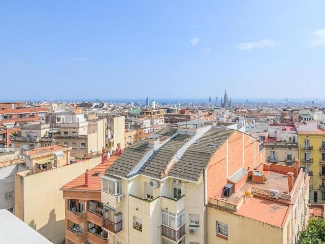 Piso en venta en calle De Bismarck, Barcelona, de 43 m² 1 habitación por 225.000
