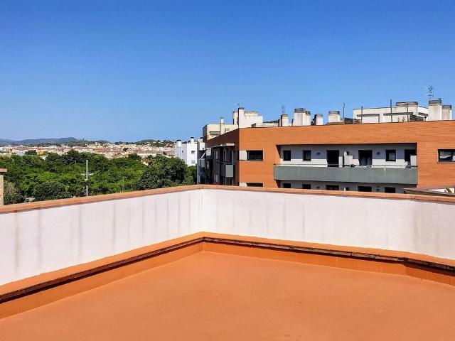 Piso en venta en calle De Bonaire, Vilanova i La Geltrú, de 116 m² 3 habitaciones por 315.000