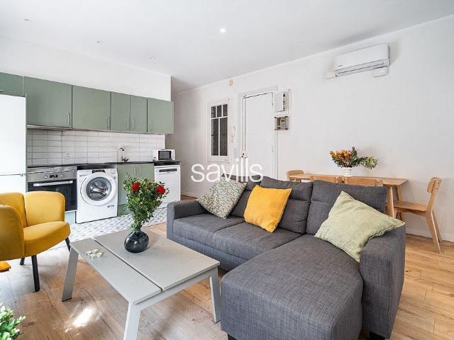 Piso en venta en calle De Bretón de Los Herreros, Barcelona, de 99 m² 4 habitaciones por 705.000