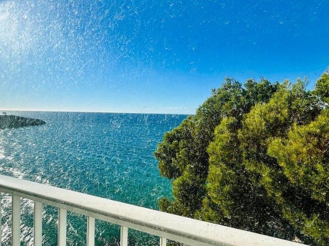 Piso en venta en calle De Brussel·Les, Salou, de 93 m² 4 habitaciones por 625.000