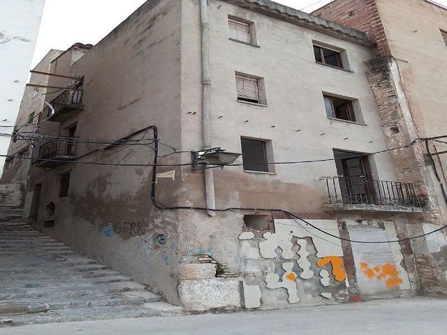 Piso en venta en calle De Cabanes, Tortosa, de 34 m² 2 habitaciones por 13.400