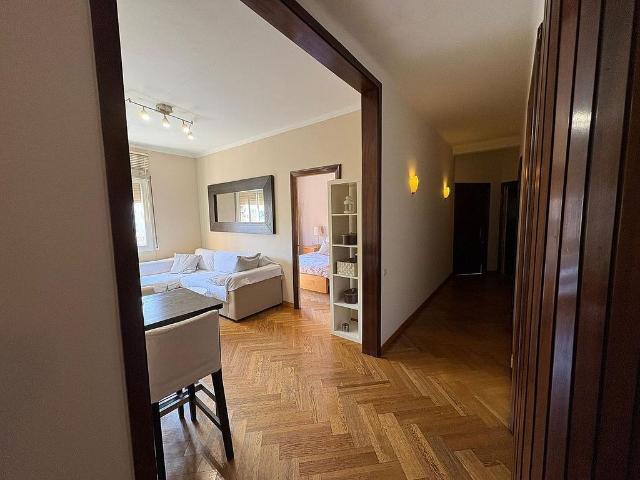Piso en venta en calle De Casp, Barcelona, de 85 m² 3 habitaciones por 450.000
