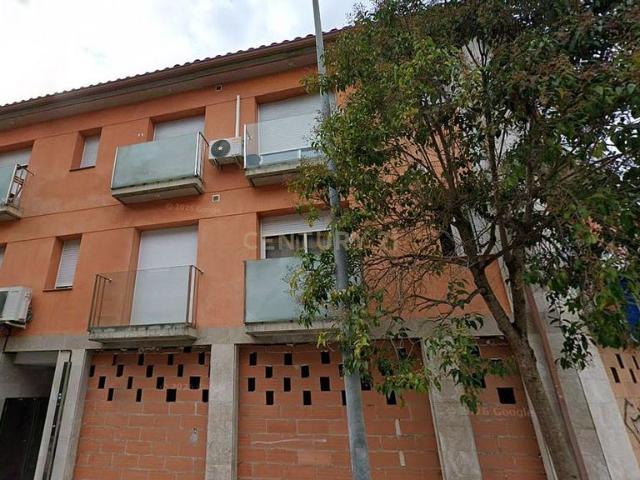 Piso en venta en calle De Catalunya, Roca del Vallès, la, de 52 m² 2 habitaciones por 144.037