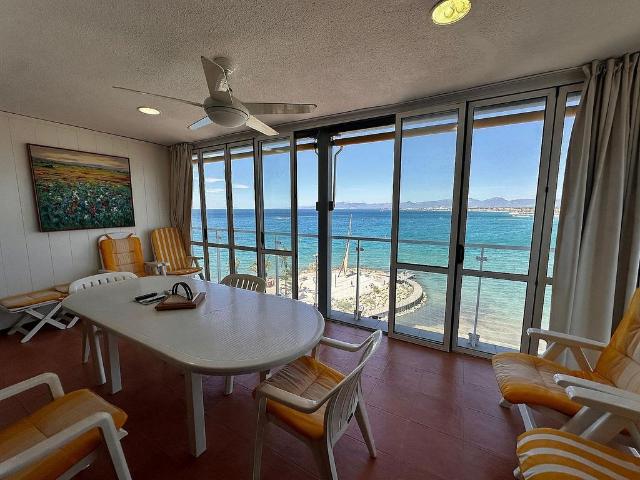 Piso en venta en calle De Colón, Salou, de 90 m² 4 habitaciones por 690.000