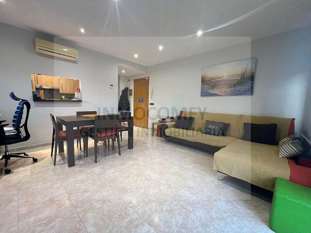 Piso en venta en calle De Coll i Vehí, Bisbal d´Empordà, La, de 64 m² 2 habitaciones por 170.000