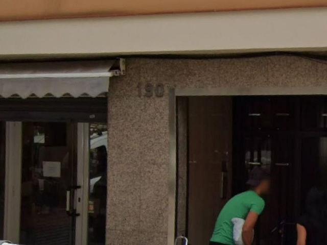 Piso en venta en calle De Coll i Pujol, Badalona, de 59 m² 2 habitaciones por 159.300
