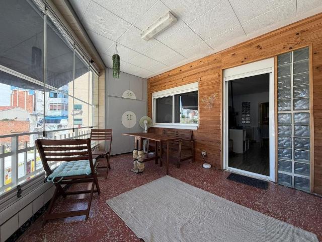 Piso en venta en calle De Coll i Pujol, Badalona, de 110 m² 4 habitaciones por 340.000