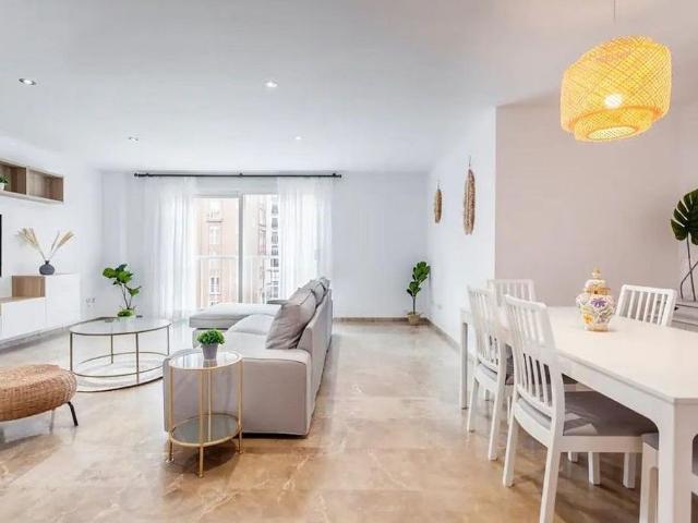 Piso en venta en calle De Craywinckel, Barcelona, de 120 m² 3 habitaciones por 710.000 €