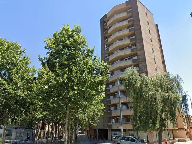 Piso en venta en calle De Francesc Pi i Margall, Sant Boi de Llobregat, de 66 m² 3 habitaciones por 195.000