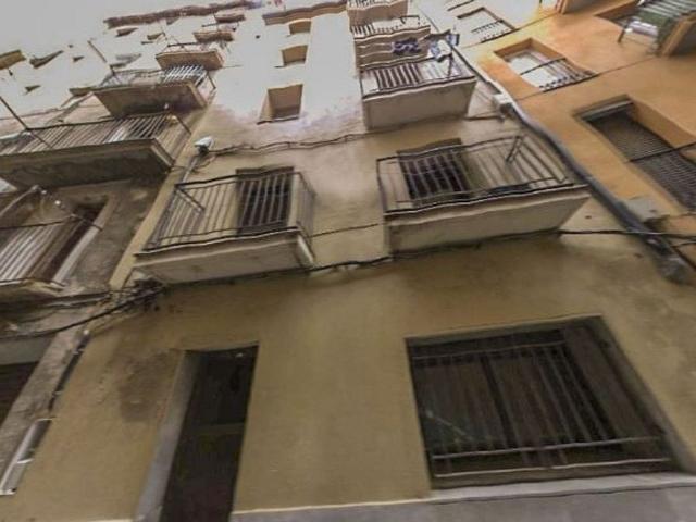 Piso en venta en calle De Galceran Andreu, Manresa, de 61 m² 3 habitaciones por 77.900