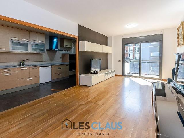 Piso en venta en calle De Gavà, Barcelona, de 106 m² 4 habitaciones por 550.000