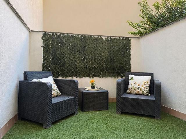 Piso en venta en calle De Girona, Granollers, de 53 m² 1 habitación por 198.000