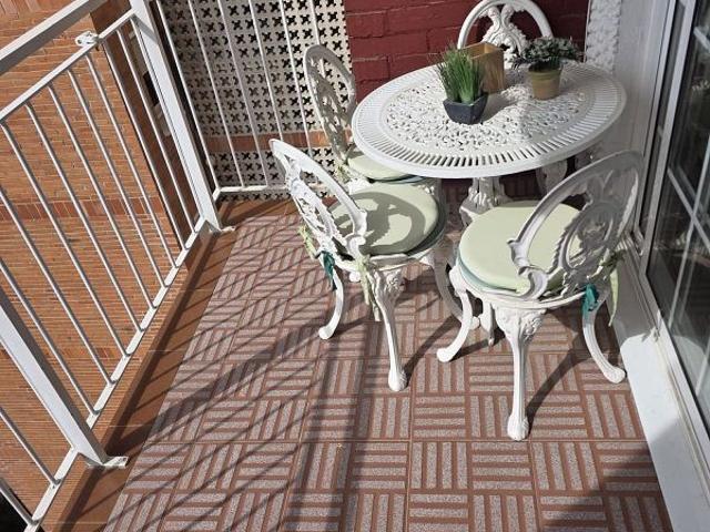 Piso en venta en calle De Granollers, Hospitalet de Llobregat, L´, de 61 m² 3 habitaciones por 255.000