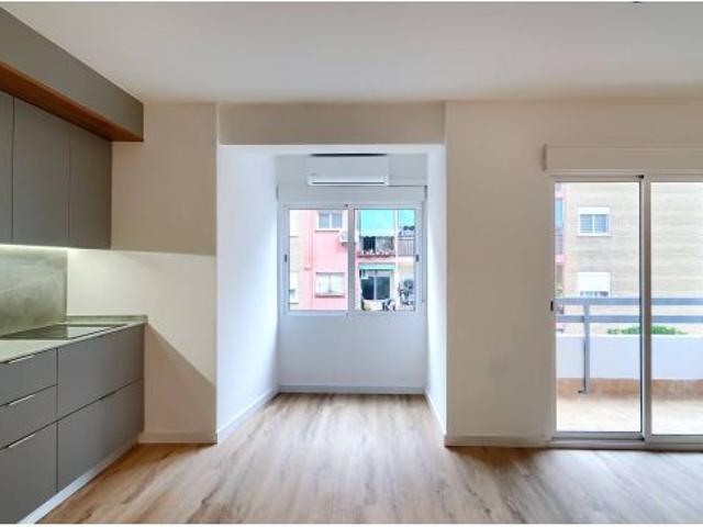 Piso en venta en Calle de Higinio Noja