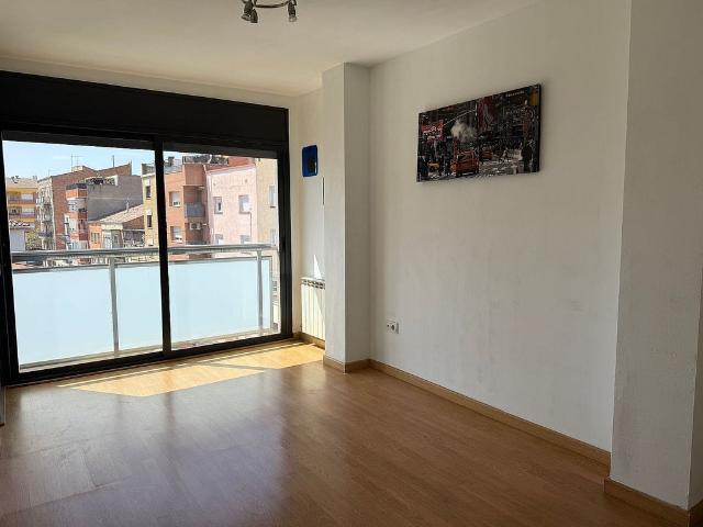 Piso en venta en calle De Juneda, Lleida, de 58 m² 2 habitaciones por 125.000