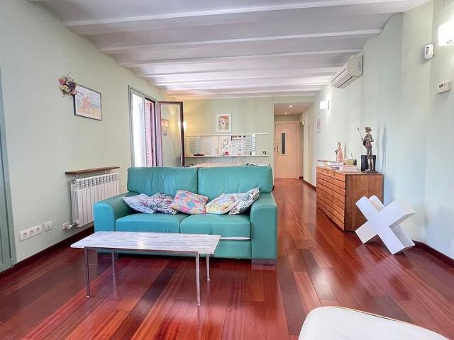 Piso en venta en calle De Jaume I, Barcelona, de 91 m² 2 habitaciones por 650.000
