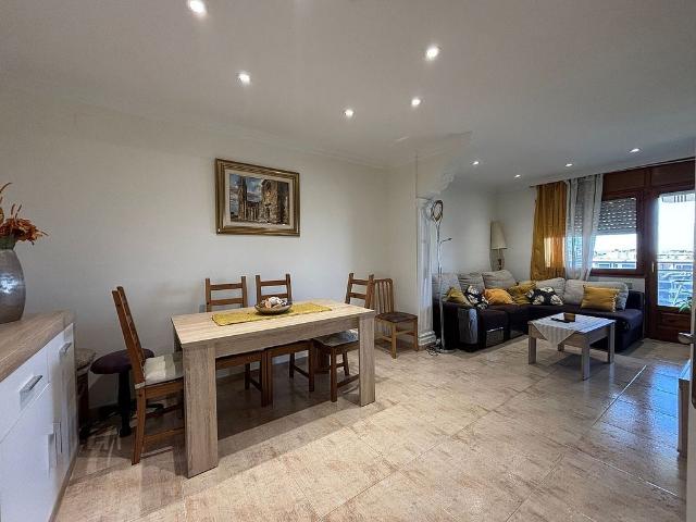 Piso en venta en calle De Jaume II, Lleida, de 114 m² 4 habitaciones por 285.000