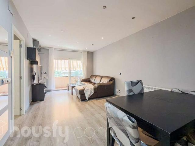 Piso en venta en calle De Joan Prim, Premià de Mar, de 80 m² 4 habitaciones por 335.000