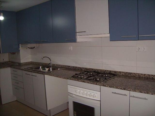 Piso en venta en calle De Joaquim Valls, Barcelona, de 75 m² 3 habitaciones por 340.000