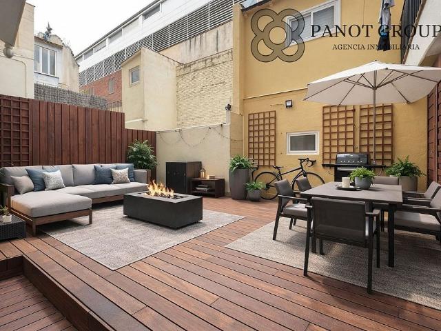 Piso en venta en calle De Joaquín Costa, Barcelona, de 129 m² 5 habitaciones por 369.000