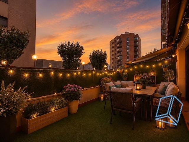 Piso en venta en calle De Josep Comas, Sabadell, de 88 m² 3 habitaciones por 330.000