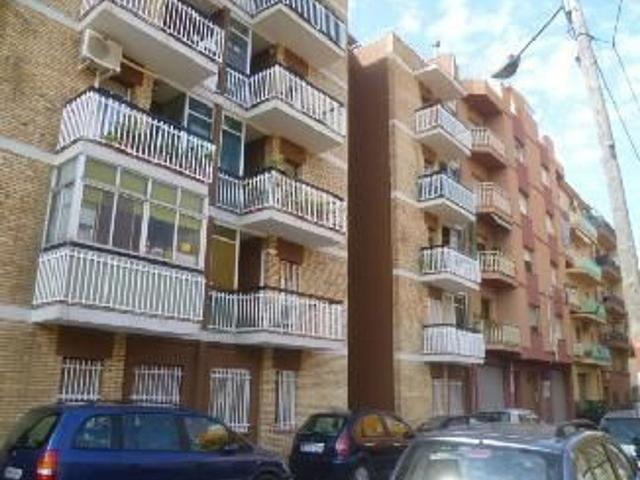 Piso en venta en calle De Josep Goday, Mataró, de 60 m² 3 habitaciones por 103.200