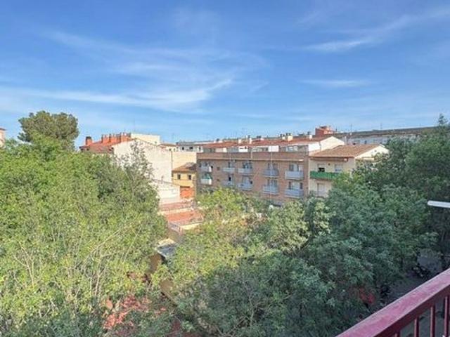 Piso en venta en calle De la Marca de L'ham, Figueres, de 51 m² 3 habitaciones por 120.000