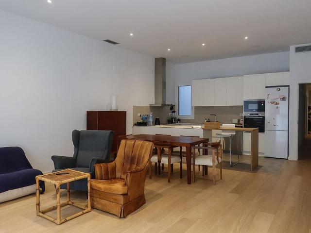 Piso en venta en calle De la Mare de Déu del Coll, Barcelona, de 142 m² 2 habitaciones por 675.000 €