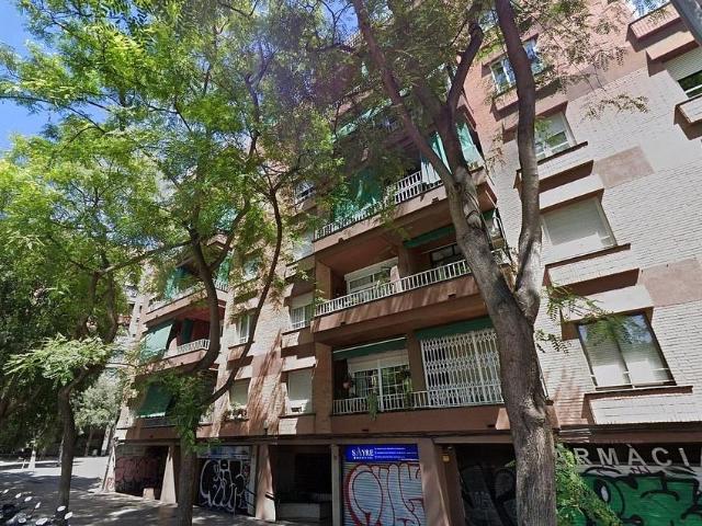 Piso en venta en calle De la Mineria, Barcelona, de 91 m² 3 habitaciones por 365.500