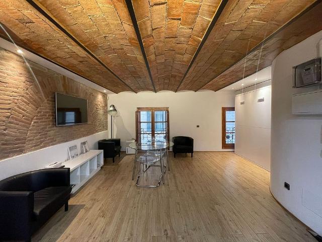 Piso en venta en calle De la Morera, Barcelona, de 47 m² 1 habitación por 255.000