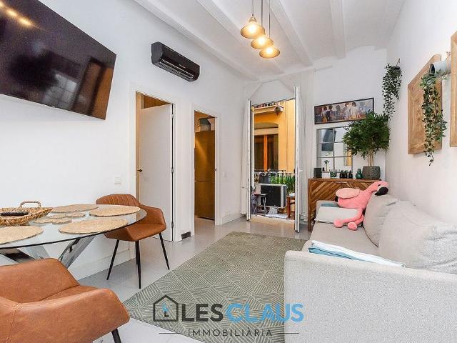 Piso en venta en calle De la Blanqueria, Barcelona, de 75 m² 3 habitaciones por 288.000