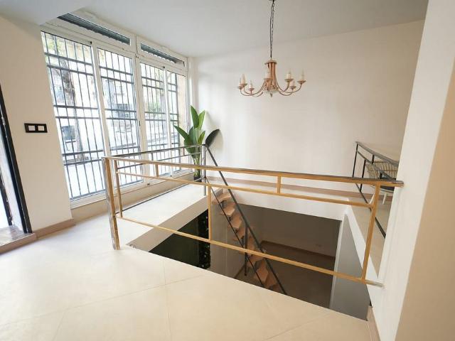 Piso en venta en calle De la Concòrdia, Barcelona, de 120 m² 4 habitaciones por 395.000