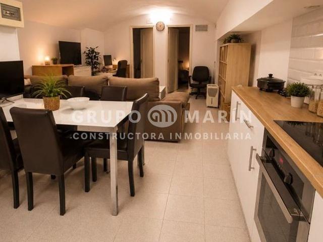 Piso en venta en calle De la Conquista, Badalona, de 50 m² 2 habitaciones por 119.000